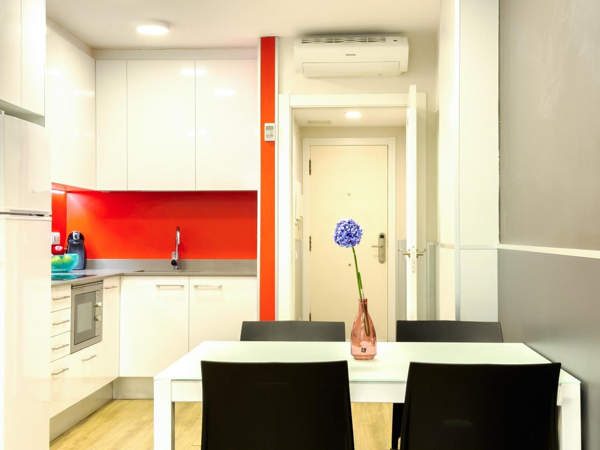 Rentalmar Zahara Family Suites Salou Exteriör bild
